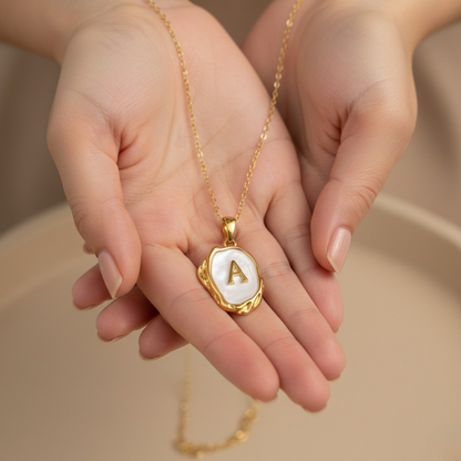 Initial Halskæde "Noble"