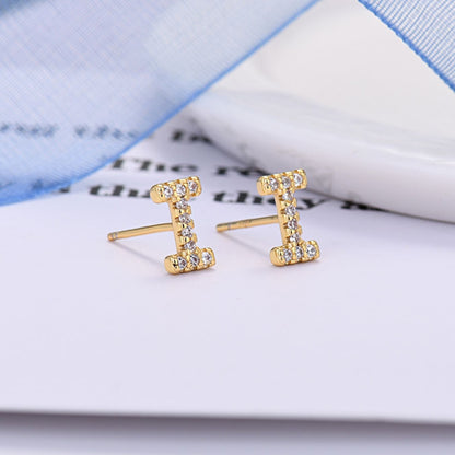 Initial Øreringe "Identity"