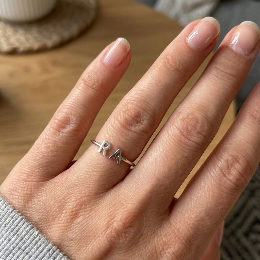 Justerbar Initial Ring "Double Monogram"
