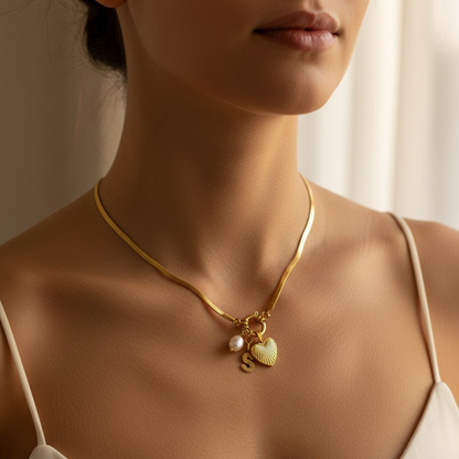 Initial Halskæde "Gold Memory"