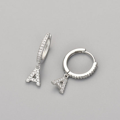 Initial øreringe "Crystal"