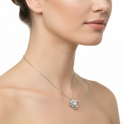 Halskæde "Precious Embrace"