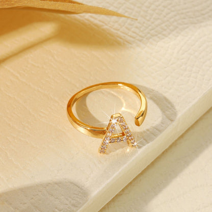 Justerbar Initial Ring "Twinkle"