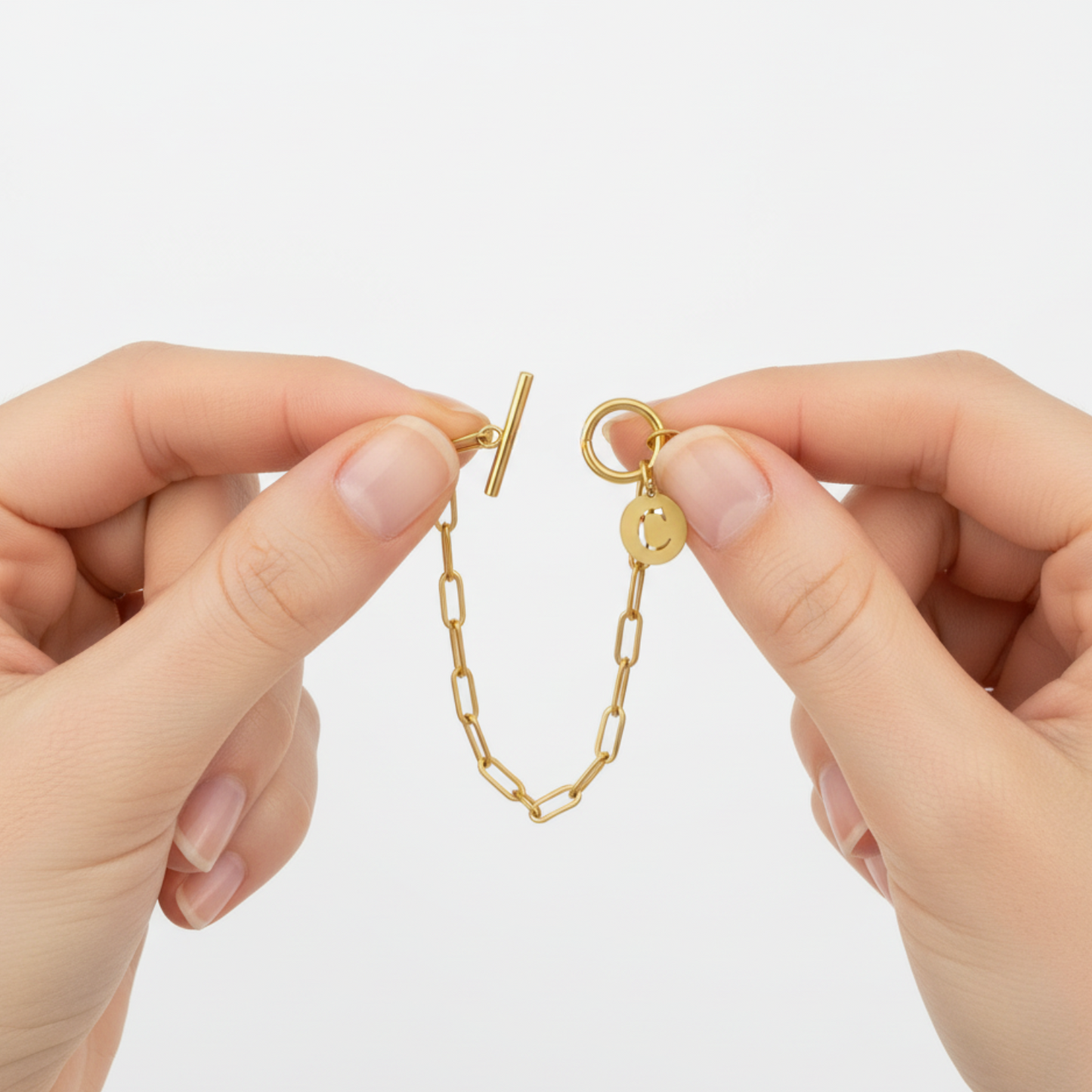 Initial Armbånd "Chic Charm"