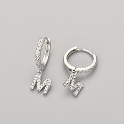 Initial øreringe "Crystal"