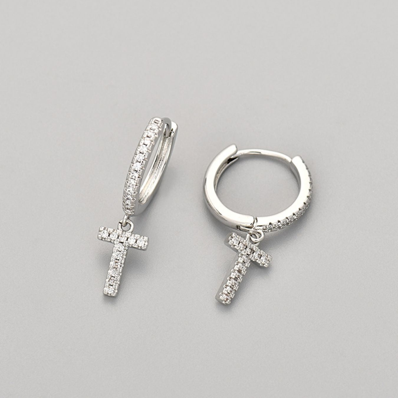 Initial øreringe "Crystal"