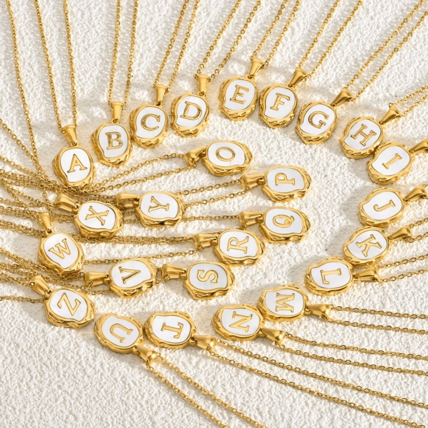 Initial Halskæde "Noble"