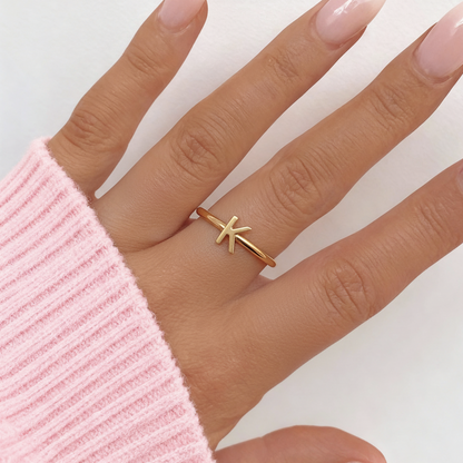 Justerbar Initial Ring "Chic"