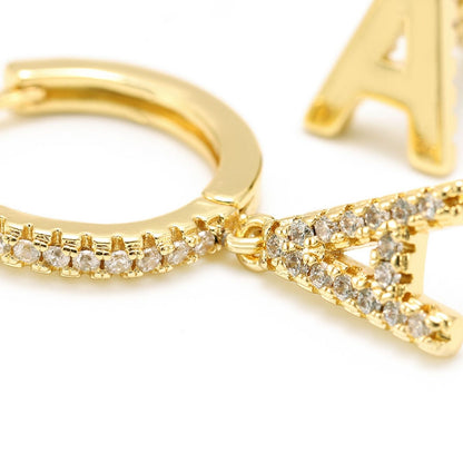 Initial øreringe "Crystal"