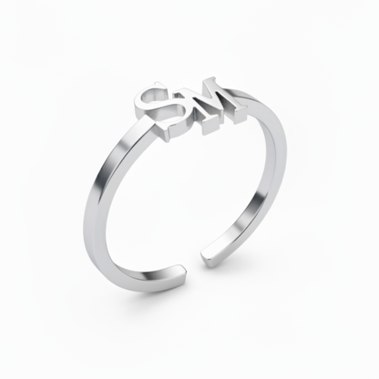 Justerbar Initial Ring "Signature"