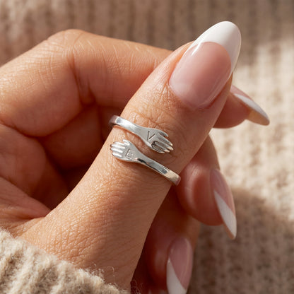 Justerbar dobbelt initial ring "Embrace"