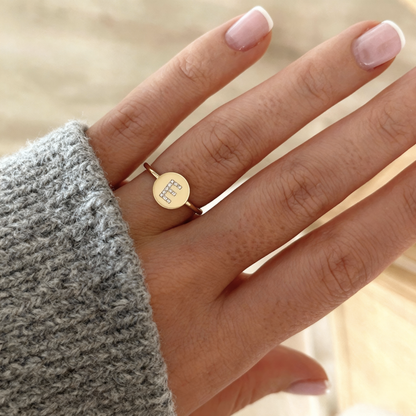 Justerbar Initial Ring "Gold Shine"